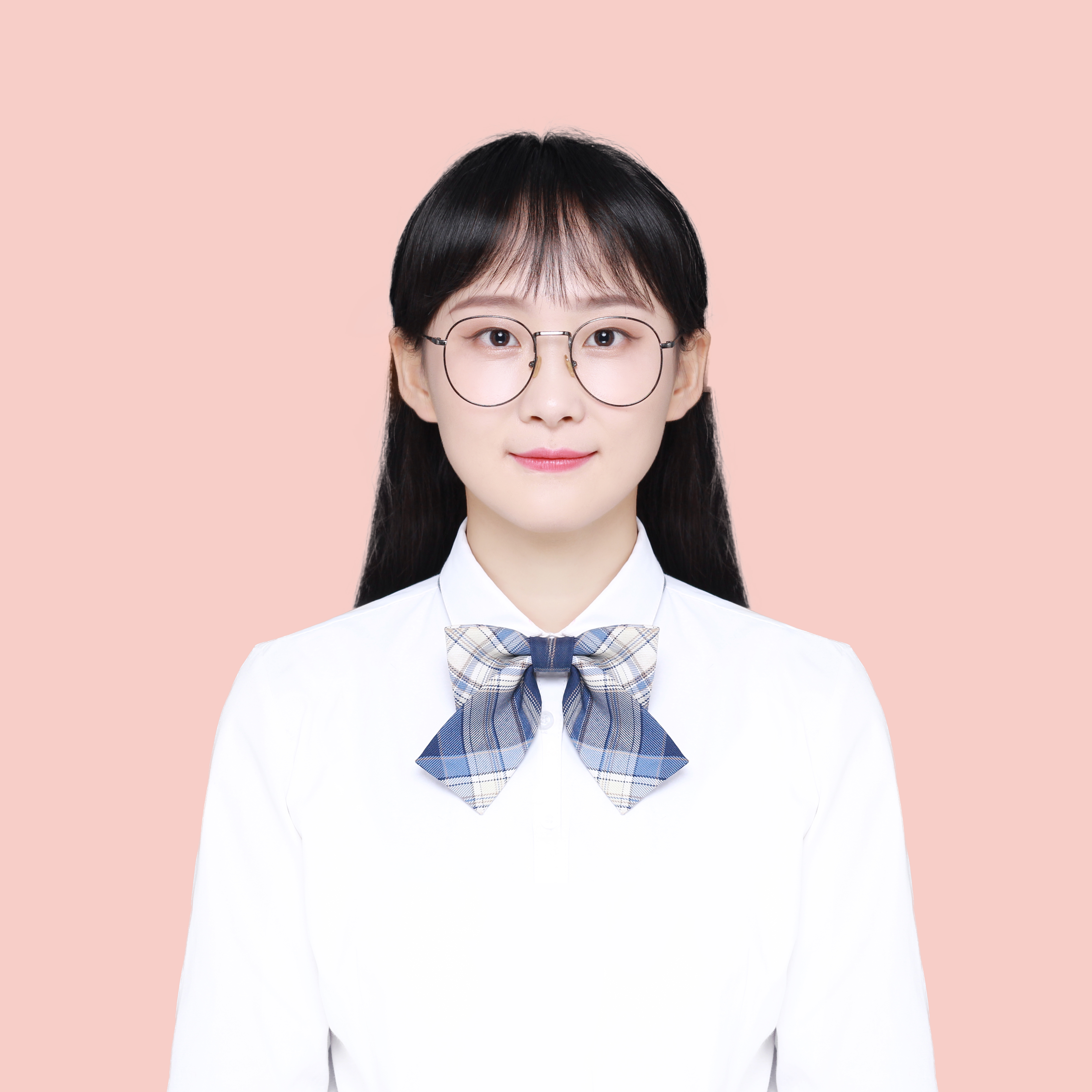 吕雅晴.jpg