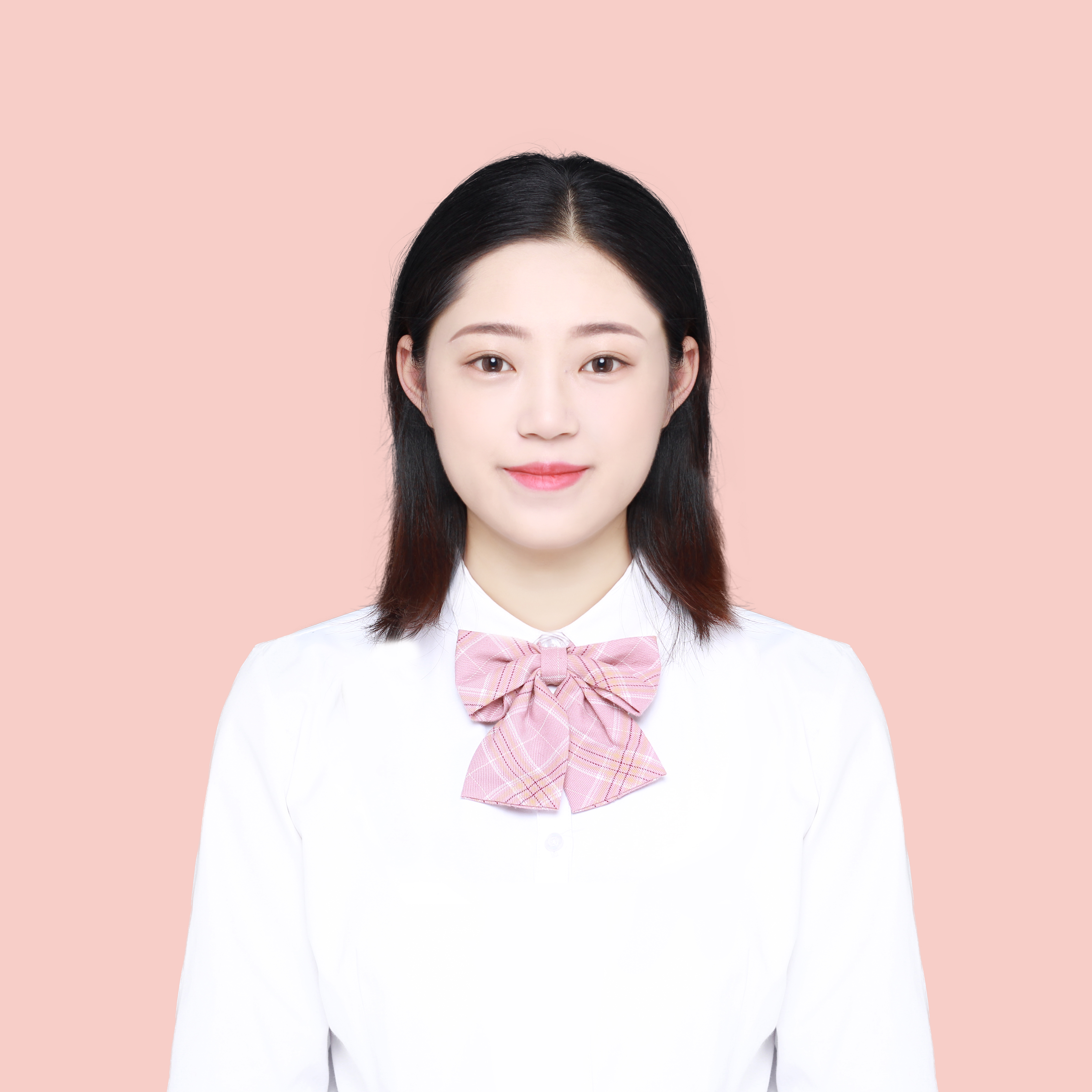 鲁洪.jpg